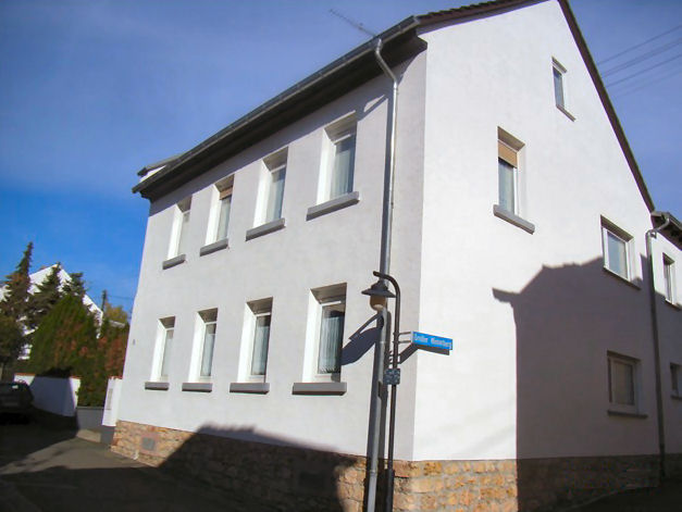 Flörsheim am Main Pension Tina: Haus