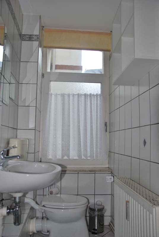 Leipzig Ferienwohnung und Monteurzimmer Connewitz: Sanitärtrakt